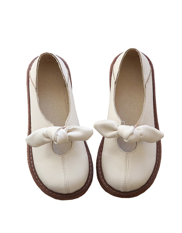 Round Head Wide Toe Retro Leather Spring Shoes — Obiono